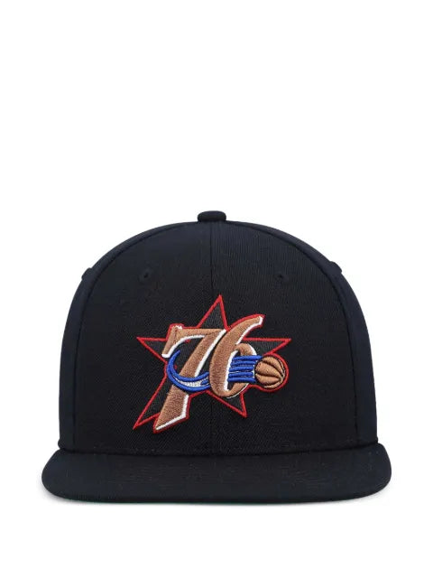 Mitchell & Ness NBA Philadelphia 76ers Team Ground 2.0 baseball cap