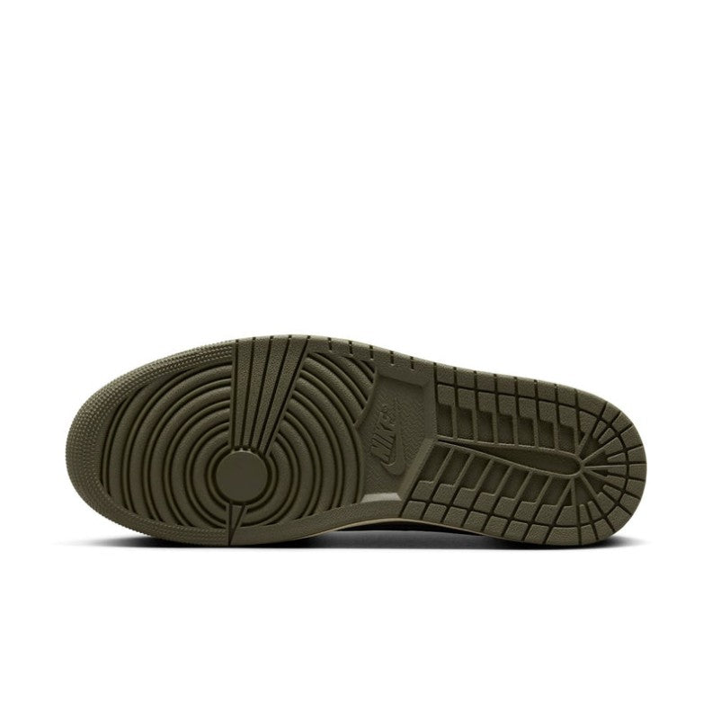 Air Jordan 4 Retro SB 'Pine Green' DR5415-103