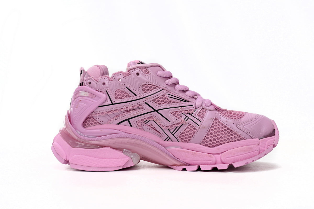 Balenciaga Runner Pink (Women's) 677402W3RB15000