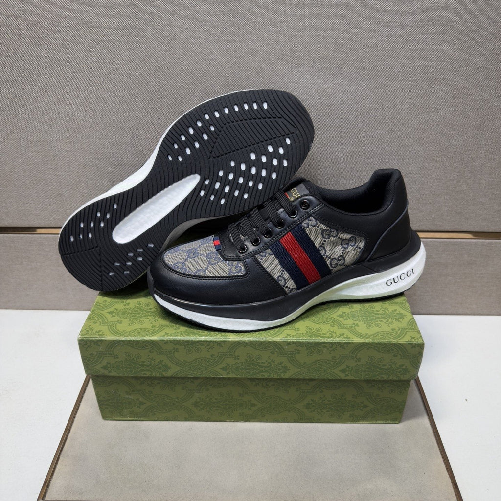 Gucci Stripe Low-Top Sneakers