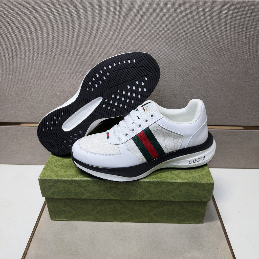 Gucci Stripe Low-Top Sneakers