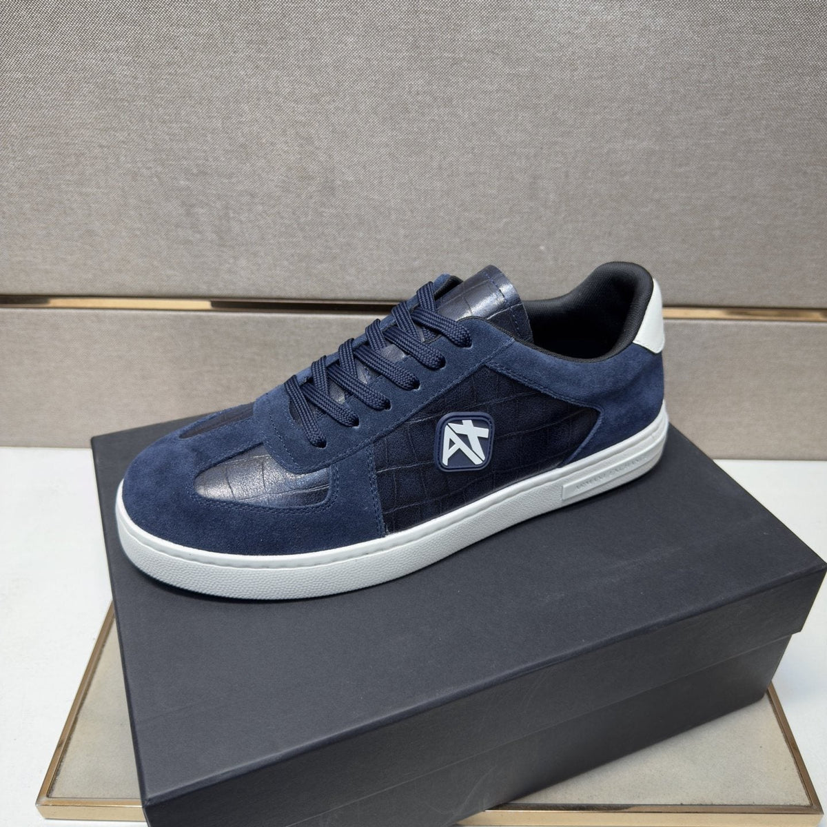 Armani Exchange Men's Low-Top Sneakers